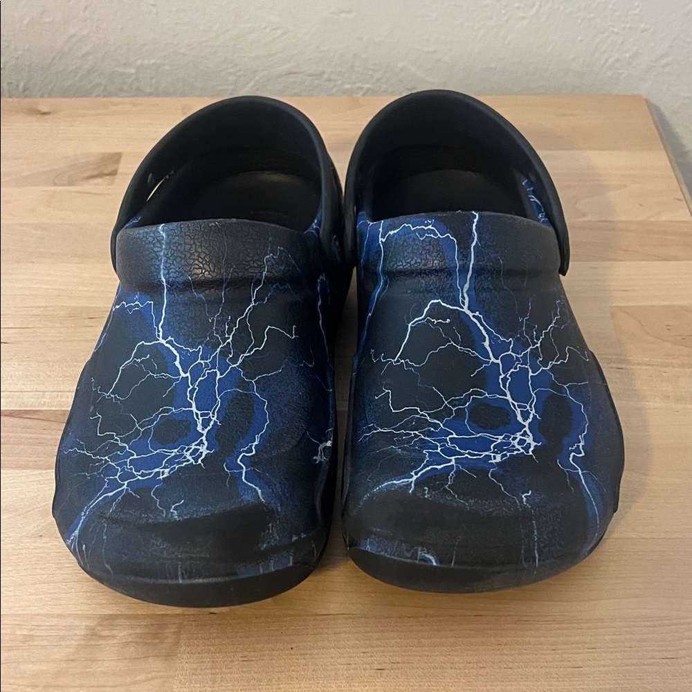 CROCS Black & Blue Lightning Print Slip-On Clogs